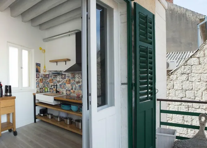 Central Chic And Cozy Lägenhet Split